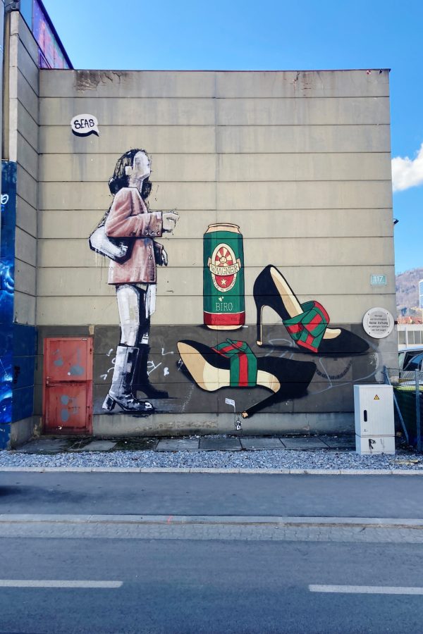 Smart City gemeinsames Grafitti mit Florian Perl©Gernot Passath